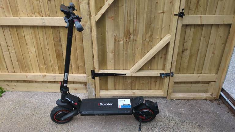 IX7PRO Electric scooter,like new used once.RRP£775.Used once,like new.On/Off rd suspension. £375ono.