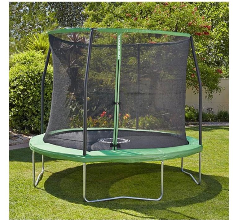 Trampoline with Safety Enclosure – Good Condition