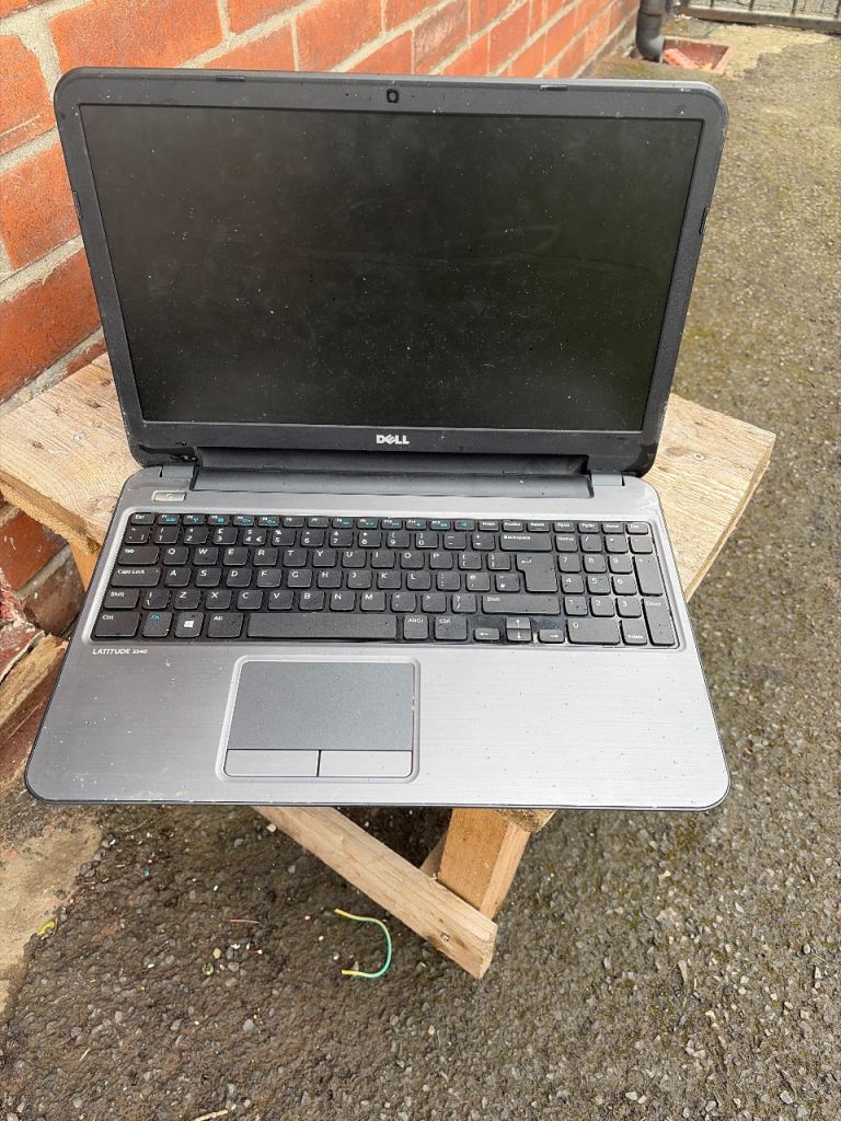 6 laptops for scrap