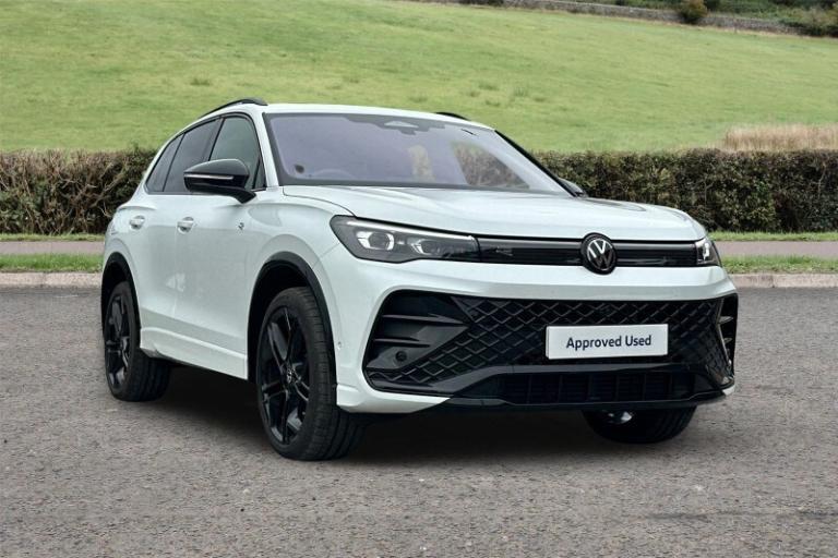 VOLKSWAGEN TIGUAN 2.0 TSI 265 4Motion Black Edition 5dr DSG