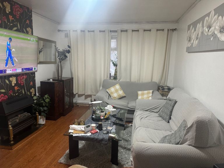 3 Bedroom ground floor Flat To Rent