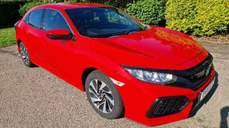 Honda, CIVIC, Hatchback, 2018, Automatic, 988 cc, 5 doors NEW MOT & FULL SERVICE JUST DONE