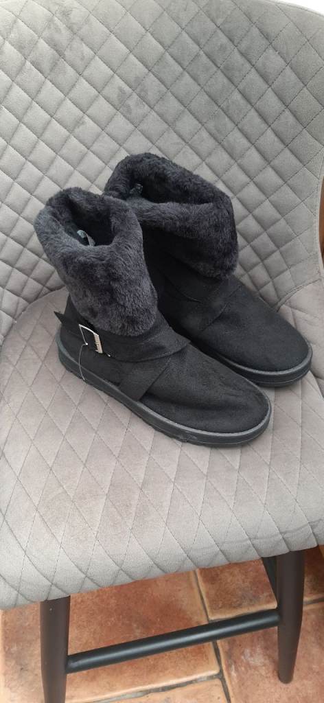 Womens boots 