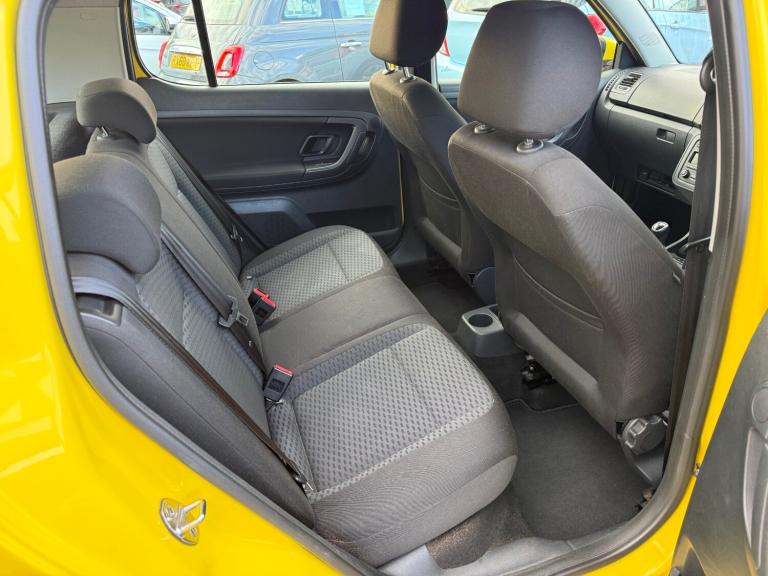 2013 Skoda Fabia 1.2 TSI 105 SE 5dr HATCHBACK Petrol Manual