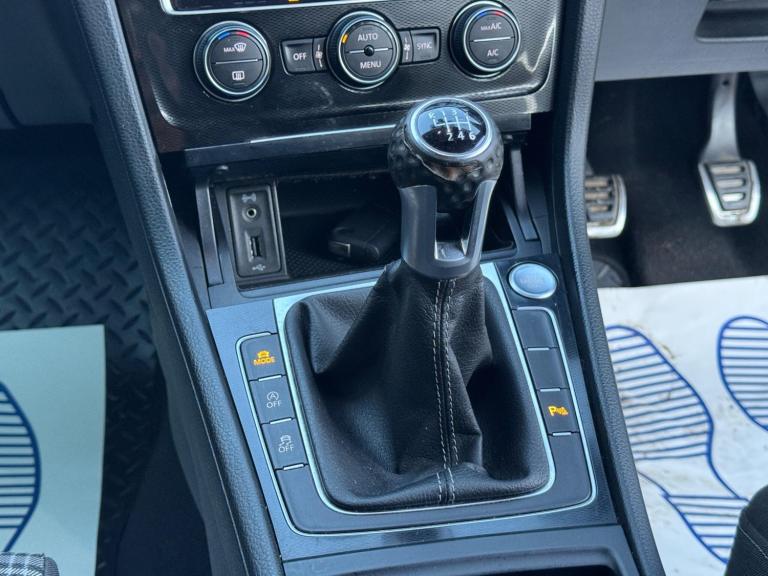 2016 Volkswagen Golf 2.0 TDI BlueMotion Tech GTD Euro 6 (s/s) 5dr HATCHBACK Diesel Manual