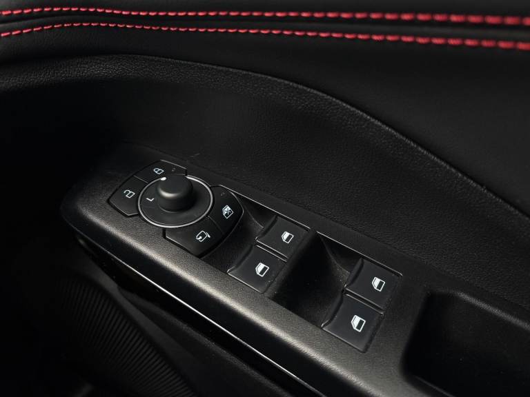 2025 Ford Puma 1.0 EcoBoost Hybrid mHEV ST-Line 5dr 5 Door PETROL Manual