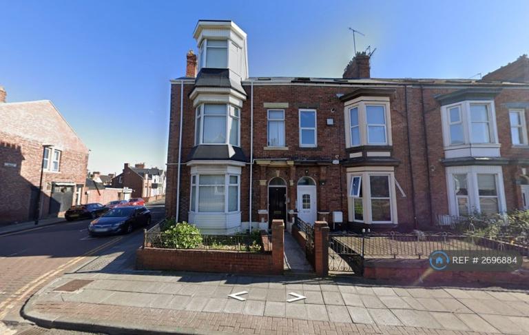 Studio flat in Chester Road, Sunderland, SR4 (#2696884)