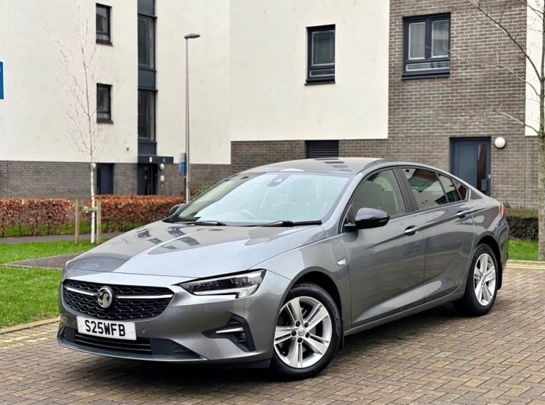 Vauxhall, INSIGNIA, Hatchback, 2021, Automatic 1496 (cc), 5 doors
