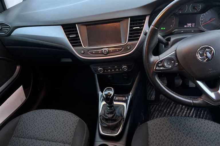 2019 Vauxhall Crossland X 1.2T ecoTec [110] SE 5dr [6 Speed] [S/S] HATCHBACK PETROL Manual