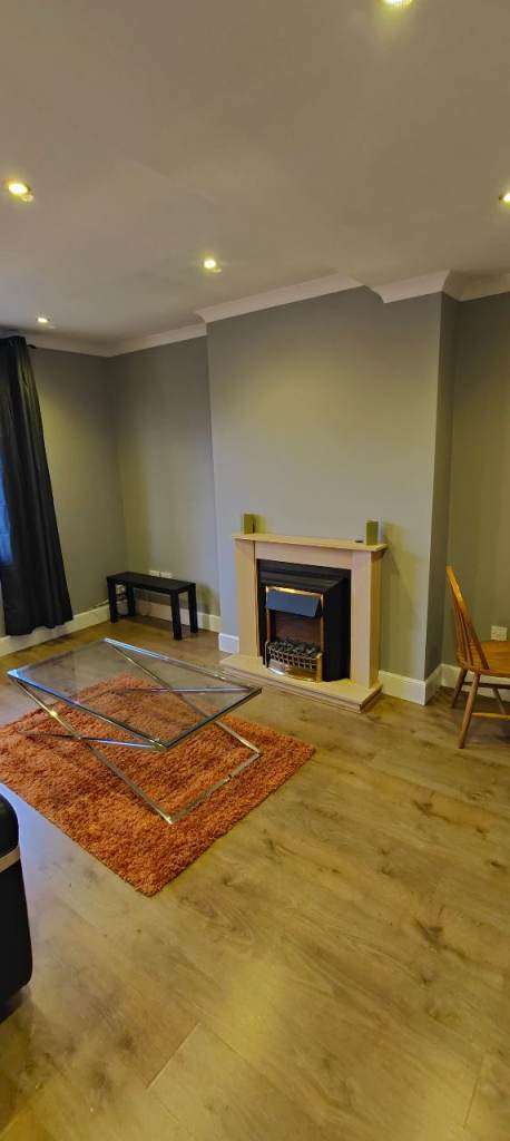 Stenhouse, 2 bedroom,1st floor flat