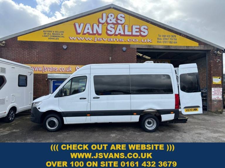 2020 20 MERCEDES-BENZ SPRINTER 516 CDI MINIBUS WHEEL CHAIR ACEESS TWIN WHEEL AUT