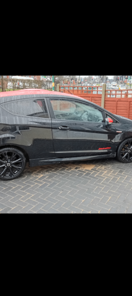2016/66 ford fiesta 1.0t Eccoboost zetec s black edition 