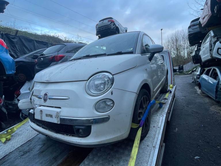 ♻️FIAT 500C CONVERTABLE 2012 TWINAIR 900CC WHITE BREAKING FOR PARTS 
