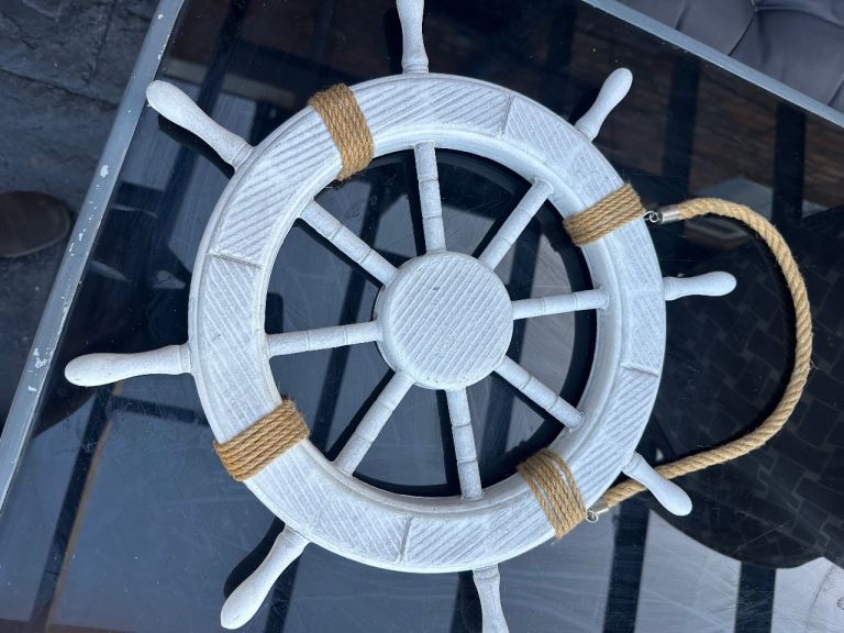 Nautical Wooden Ship Wheel Wall Decor – White