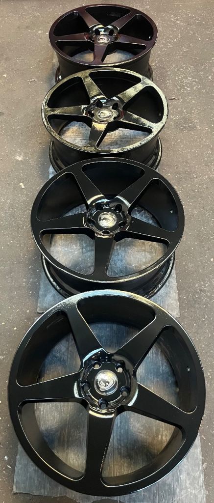 20” Cades Vulcan Alloy Wheels: 5x120