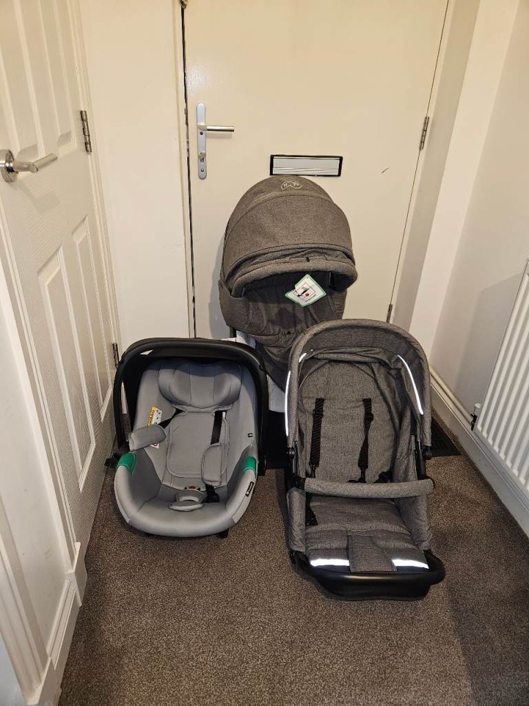 image for KinderKraft Prime Lite 3-in-1 Travel System – Used but in Great Condition 🌟