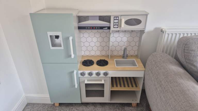 Kids Wooden Play Kitchen with Fridge – As Good As New