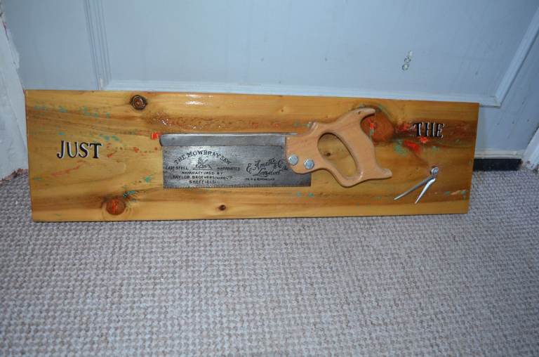 Mowbray Saw Clock Battery Shed Garage kitchen TULIP WOOD TOOLS handyman