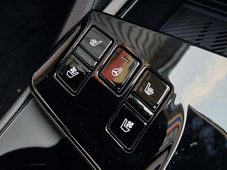 2025 Kia Sportage 1.6 h T-GDi GT-Line S SUV 5dr Petrol Hybrid Auto Euro 6 (s/s) (207 bhp) ESTATE ...