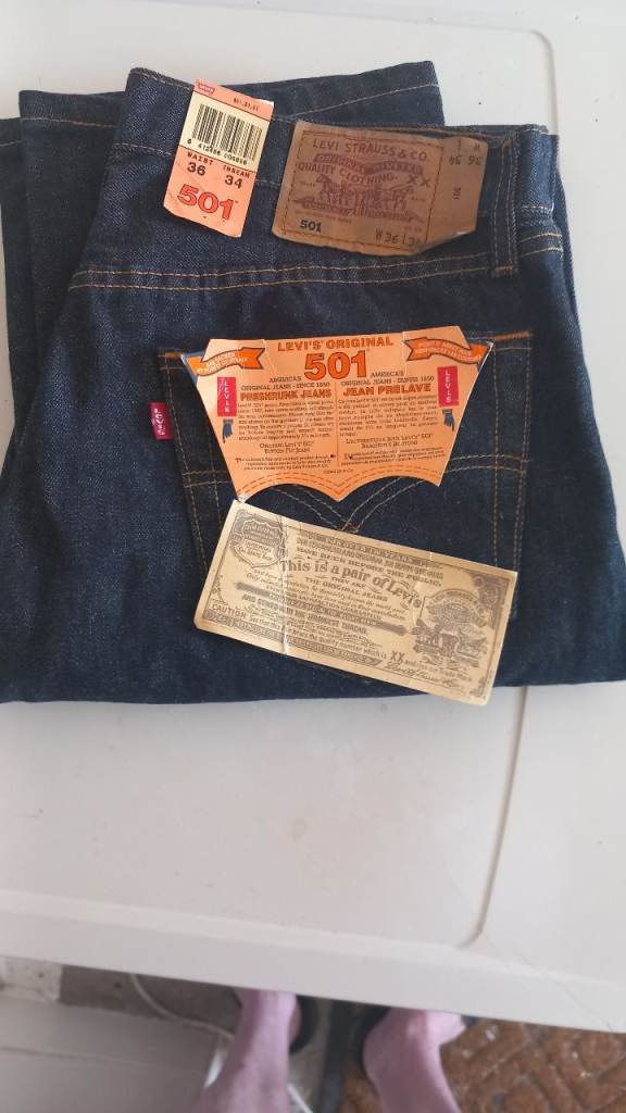 Levi 501s. 36W.34L.