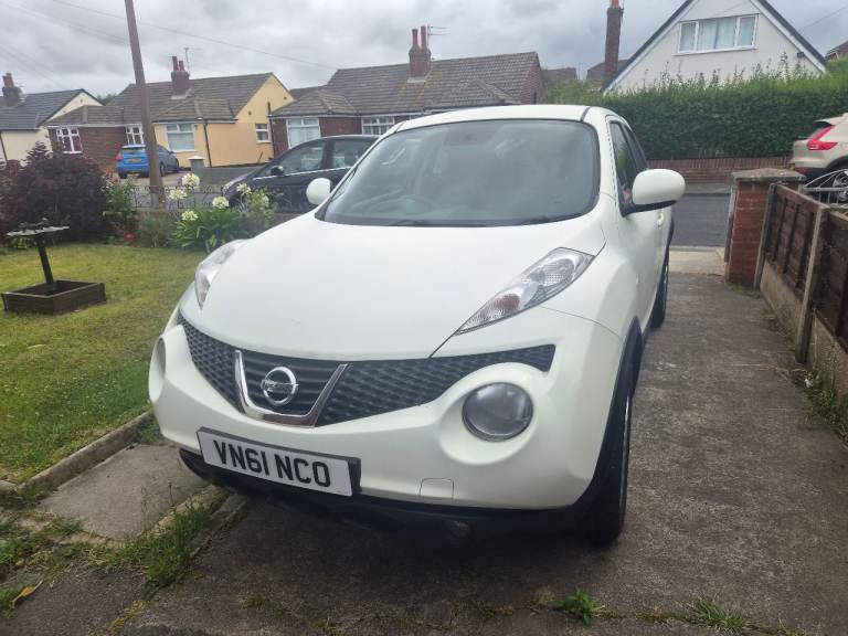 Nissan, JUKE, Hatchback, 2011, Manual, 1461 (cc), 5 doors