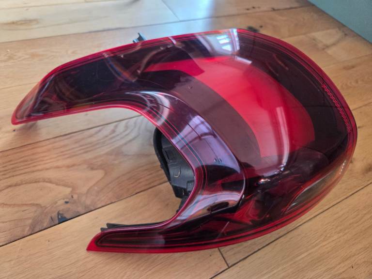 Rear left/right lights Peugeot 2008