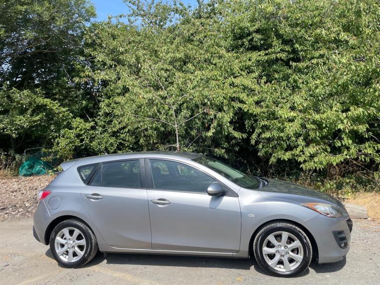 MAZDA 3 1.6 D TS2 61 REG SILVER 5 DOOR GENUINE 75365 MOT DECEMBER 21ST ROAD TAX £35 LOW INSURANCE