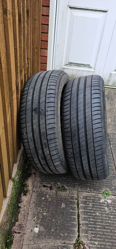 2 Michelin Primacy 3 tyres - used but plenty of tread left.