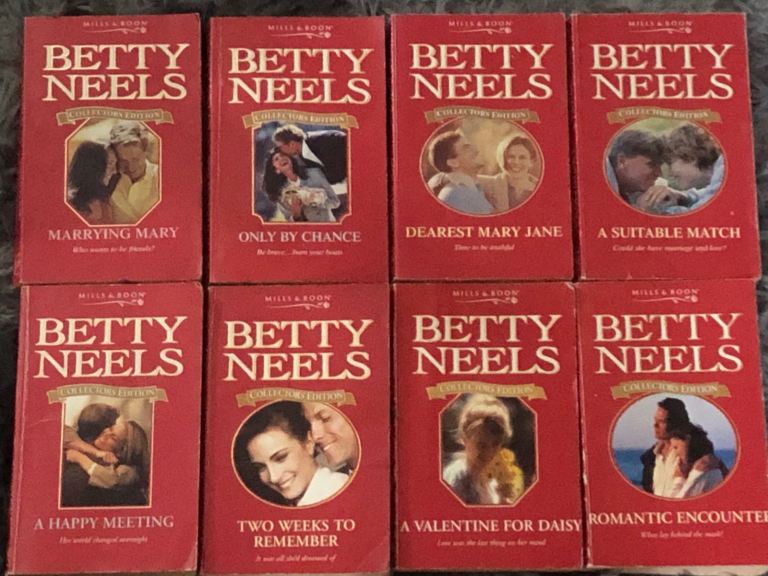 Bundle x 8 Mills & Boon ~ Betty Neels Collector's Editions (Red Covers)