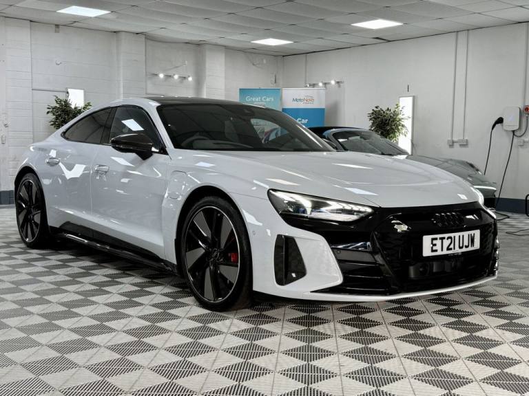 2021 Audi RS e-tron GT 93.4kWh Carbon Vorsprung Saloon 4dr Electric Auto quattro (598 ps) Saloon ...