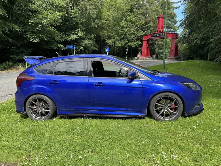 FORD FOCUS 2.0 T EcoBoost ST-3 Blue Manual Petrol 2014