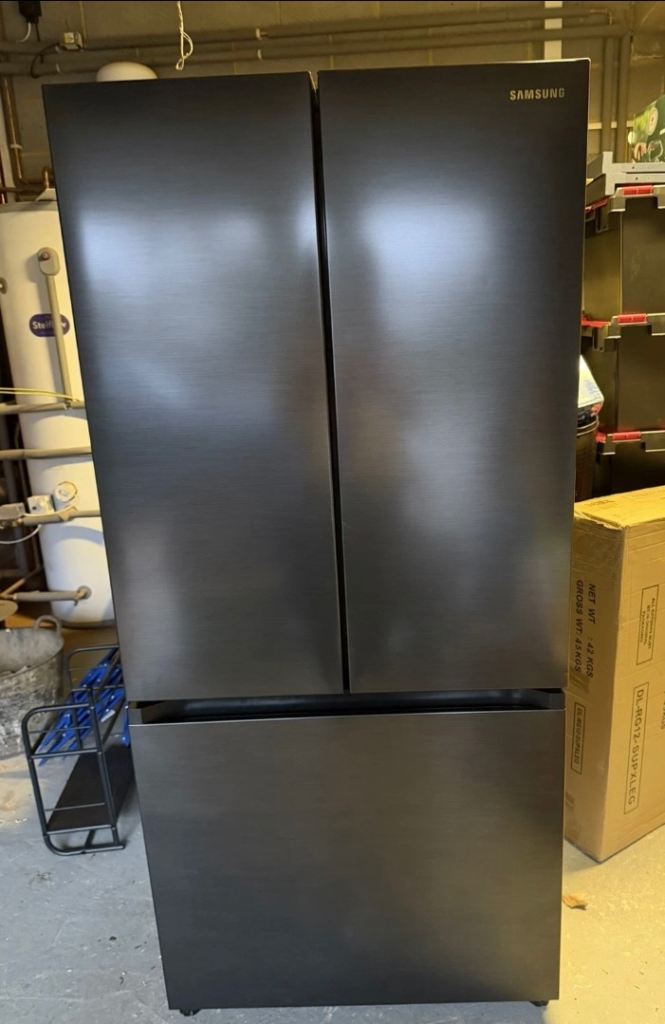 Samsung French style American fridge freezer 