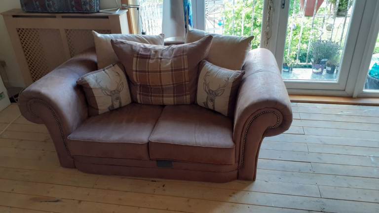 2 and 3 seat couches