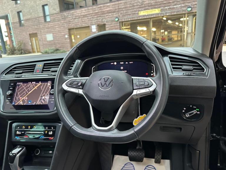 2023 Volkswagen Tiguan 1.4 TSI 13kWh Elegance DSG Euro 6 (s/s) 5dr ESTATE Petrol/Electric Hybrid ...