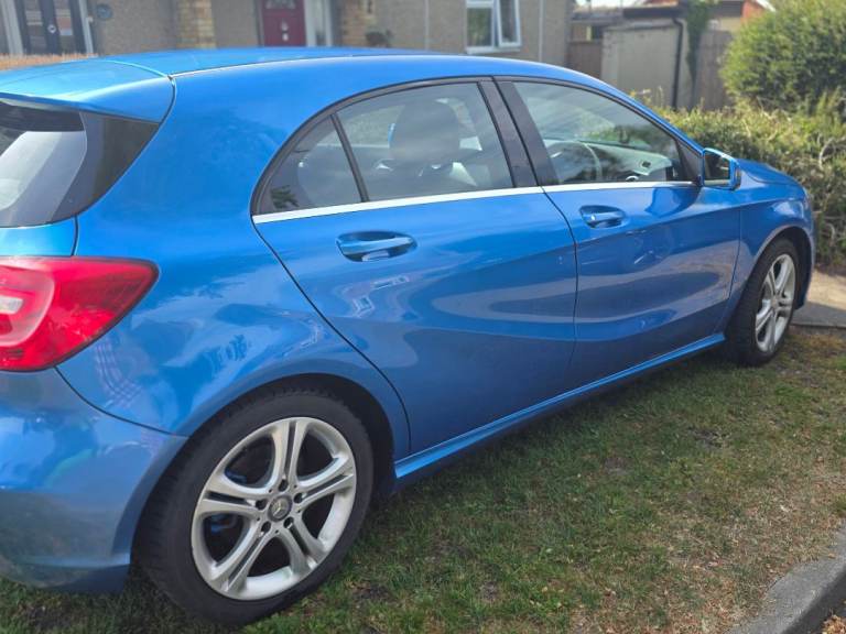 Mercedes-Benz, A CLASS, Hatchback, 2015, Manual, 1461 (cc), 5 doors