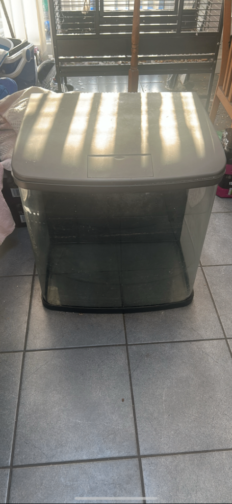 Marine fish tank 