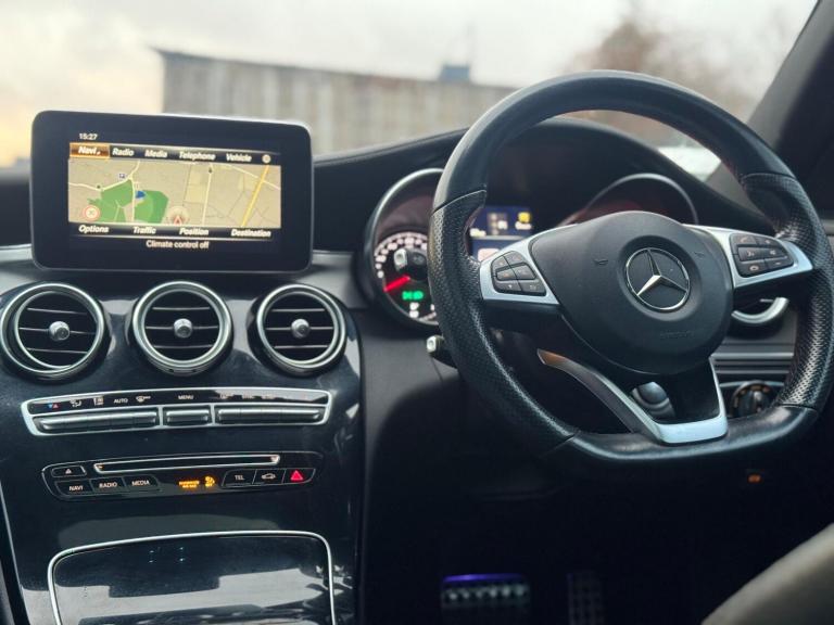 2015 Mercedes-Benz C Class 2.1 C220d AMG Line (Premium Plus) 7G-Tronic+ Euro 6 (s/s) 4dr SALOON D...