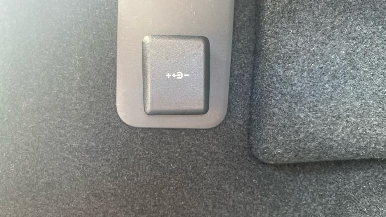 2025 Land Rover Range Rover Evoque 1.5 P270e Dynamic SE 5dr Auto ESTATE PETROL/ELECTRIC Automatic