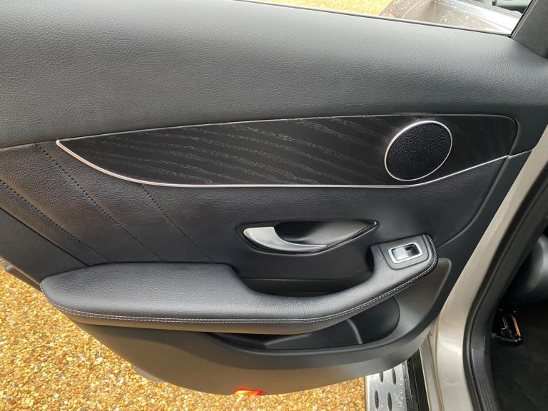 2020 Mercedes-Benz GLC 2.0 GLC300d AMG Line (Premium) G-Tronic+ 4MATIC Euro 6 (s/s) 5dr ESTATE Di...