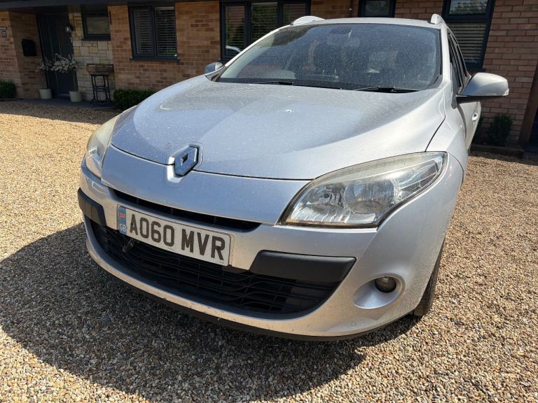 Renault, MEGANE, Estate, 2010, Manual, 1461 (cc), 5 doors