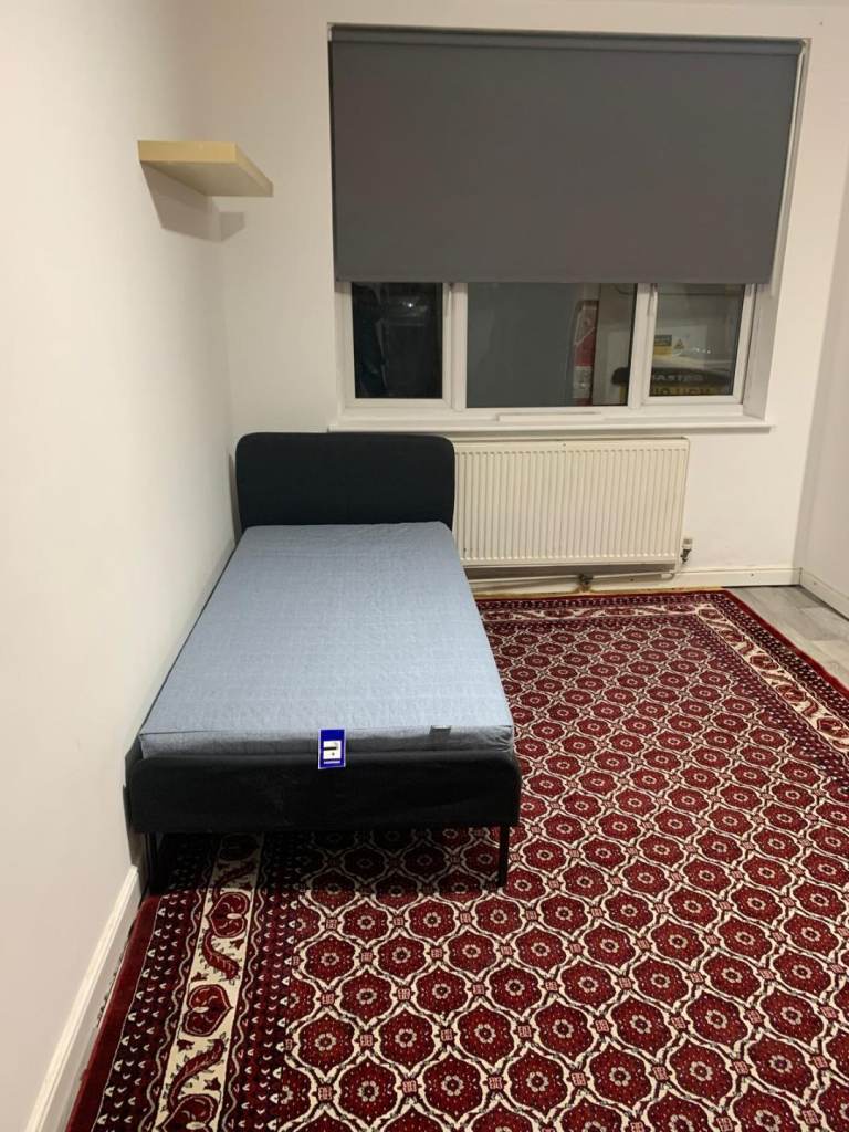 Studio Flat in NW10 DSS considered