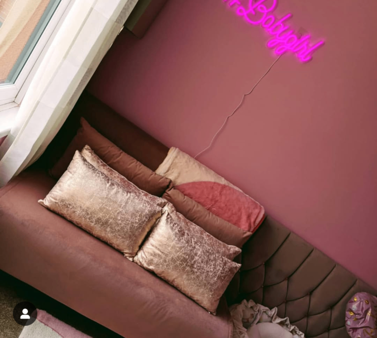 Pink sofa bed 