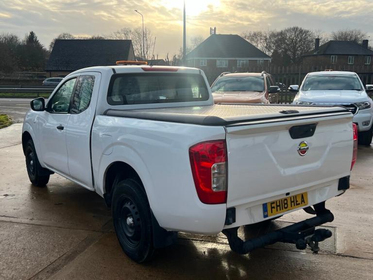 2018 Nissan Navara 2.3 dCi Visia King Pickup Extended Cab 4dr Diesel Manual 4WD Euro 6 (s/s) ( Pi...