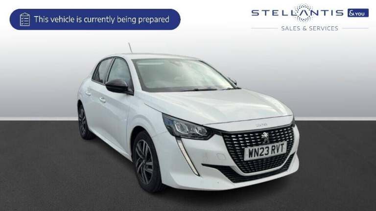 2023 Peugeot 208 1.2 PureTech 100 Allure Premium + 5dr HATCHBACK PETROL Manual