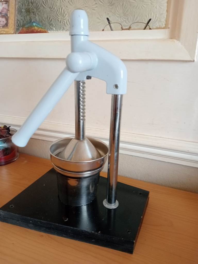image for Manual Juicer