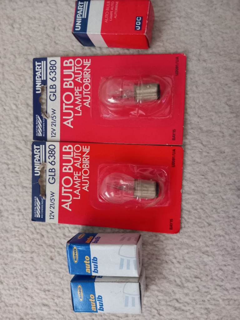 image for Car bulbs bundle £5