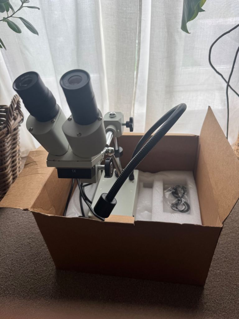 Brunel 10x Microscopes Stereo Zoom Microscope – As Good As New