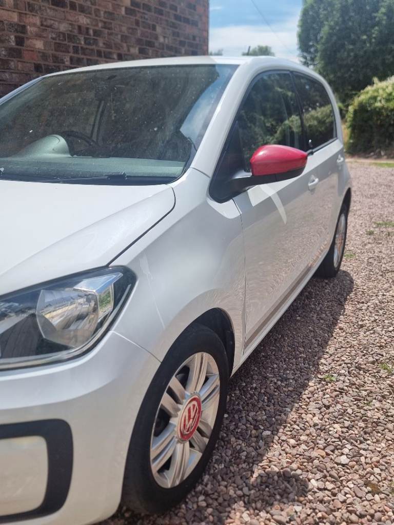 Volkswagen, UP, Hatchback, 2018, Manual, 999 (cc), 5 doors