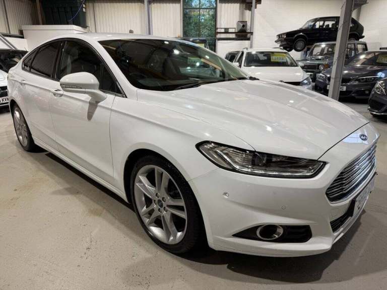 2015 Ford Mondeo 2.0 TDCi Titanium Hatchback 5dr Diesel Manual Euro 6 180ps Top Spec  Hatchback D...