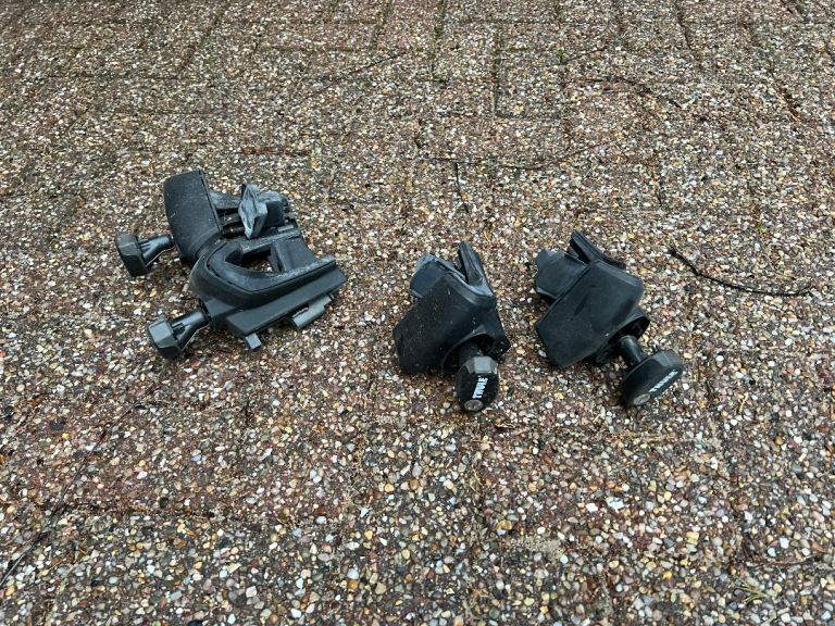 4 load carrier feet for Thule WingBar 